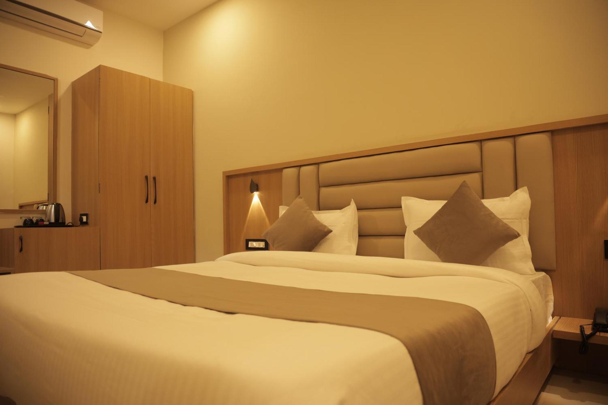 Hotel The Rainbow Inn Ουνταϊπούρ Εξωτερικό φωτογραφία