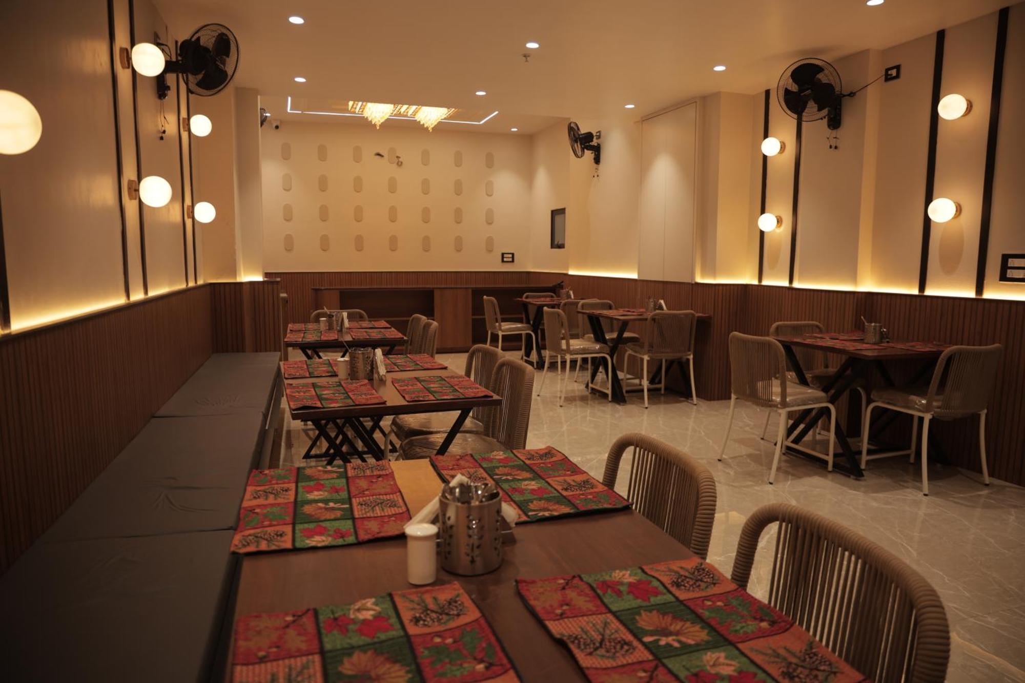 Hotel The Rainbow Inn Ουνταϊπούρ Εξωτερικό φωτογραφία