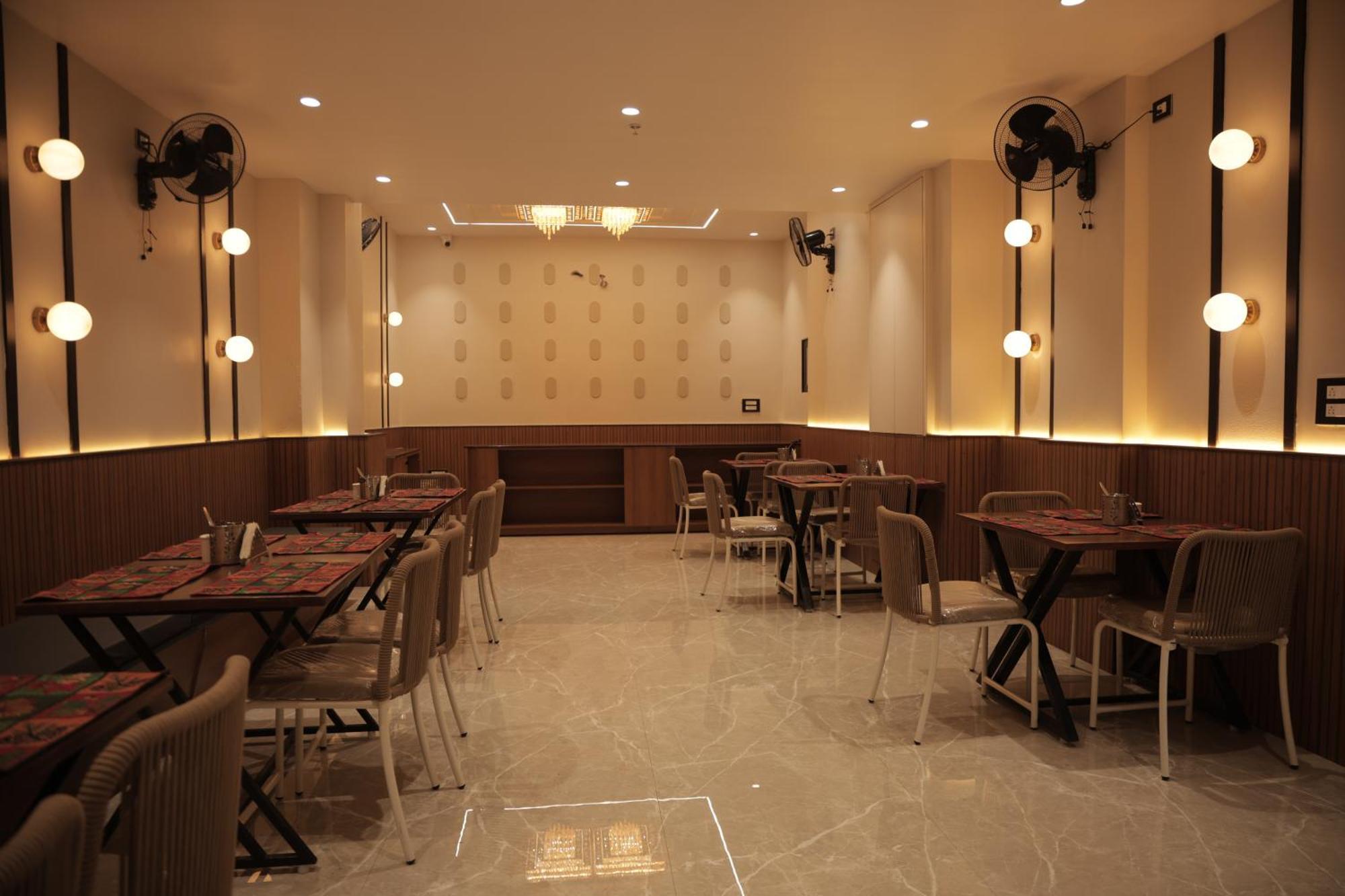 Hotel The Rainbow Inn Ουνταϊπούρ Εξωτερικό φωτογραφία