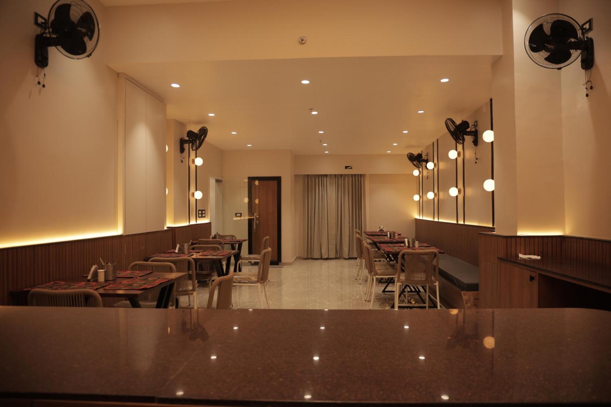 Hotel The Rainbow Inn Ουνταϊπούρ Εξωτερικό φωτογραφία